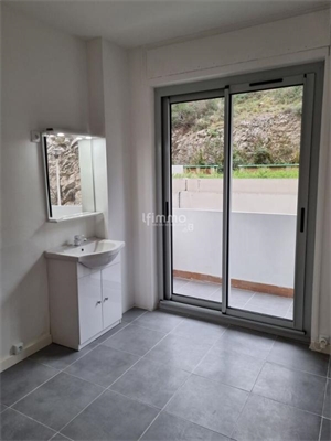 t3 à la vente -   13008  MARSEILLE, surface 36 m2 vente t3 - UBI478957898